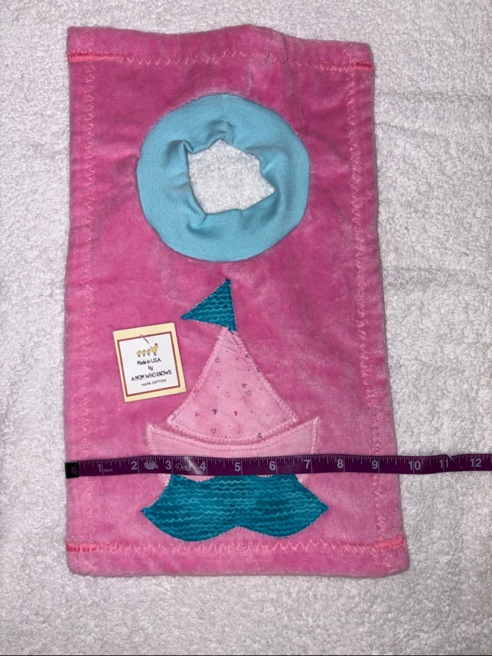 A mom who knows Pink Sailboat Pull-Over Baby Bib with Teal Accent nwt